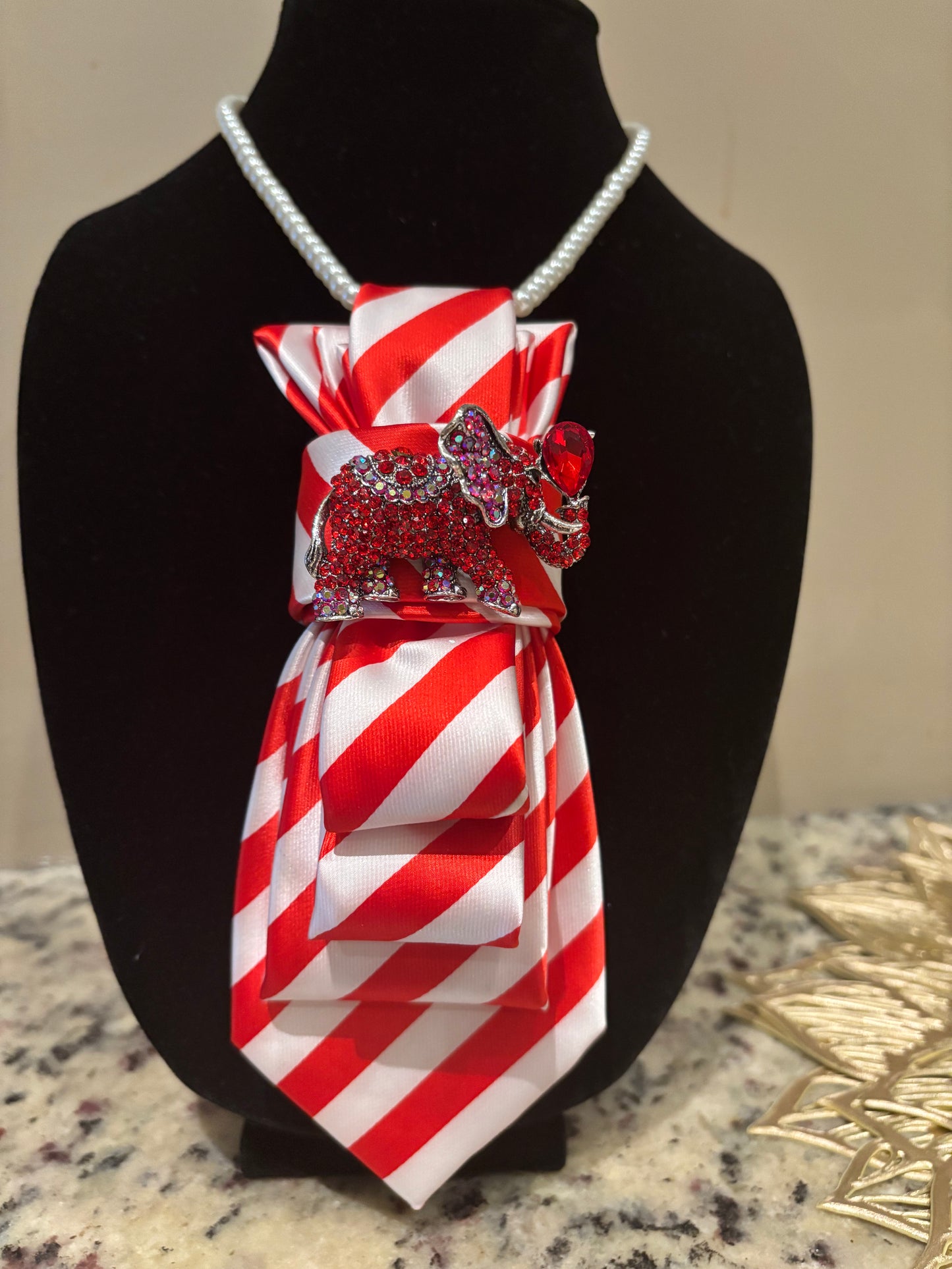 Tie Necklace with Brooch